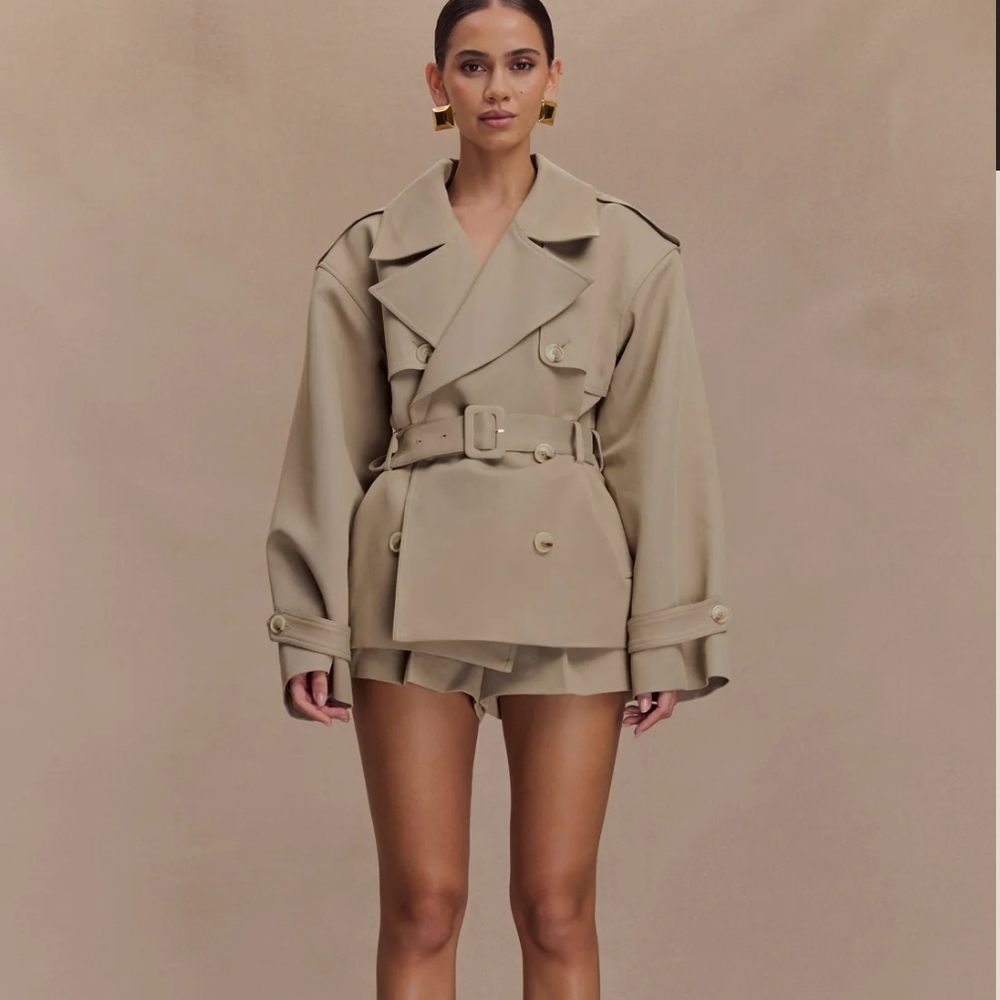 Meshki Alden Short Trench - NWT